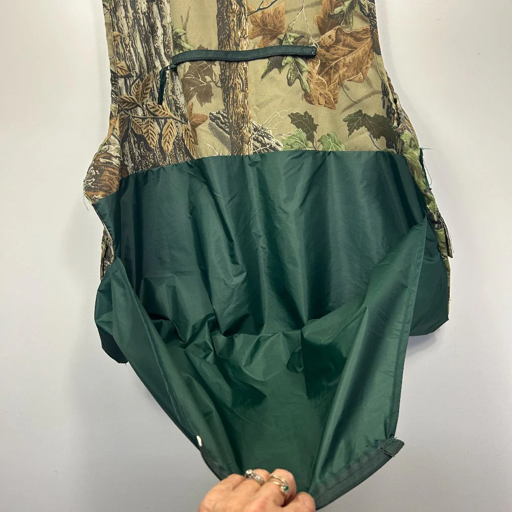 SafTBak Camo Hunting Vest - Size Mens 2XL - Image 8