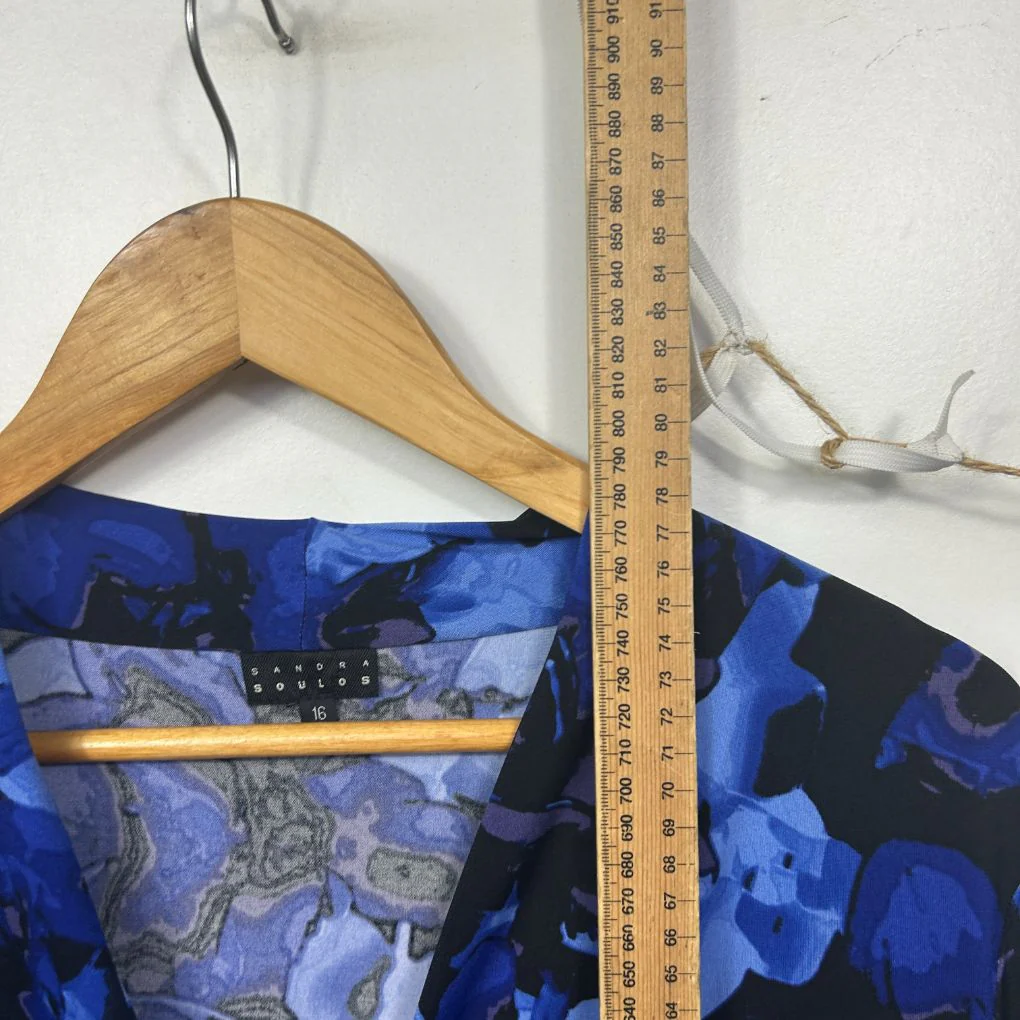 Sandra Soulos Blue Top - Size 16 - Image 6