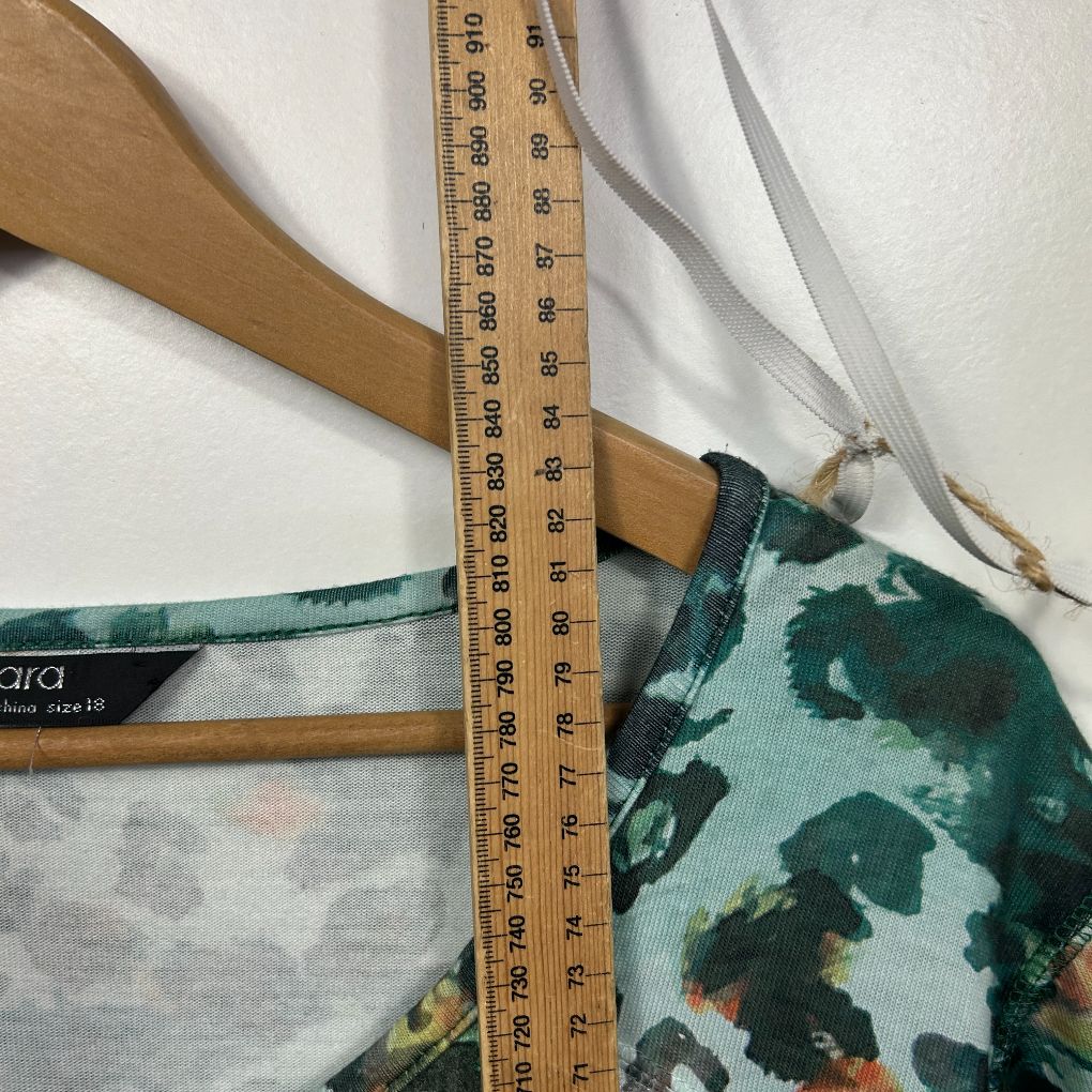 Sara Teal Ombre Top - Size 18 - Image 5