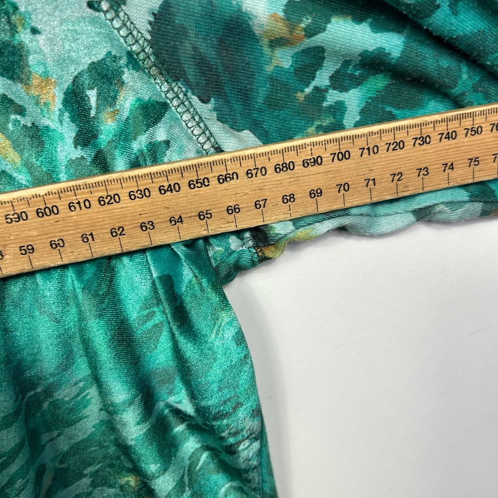 Sara Teal Ombre Top - Size 18 - Image 6