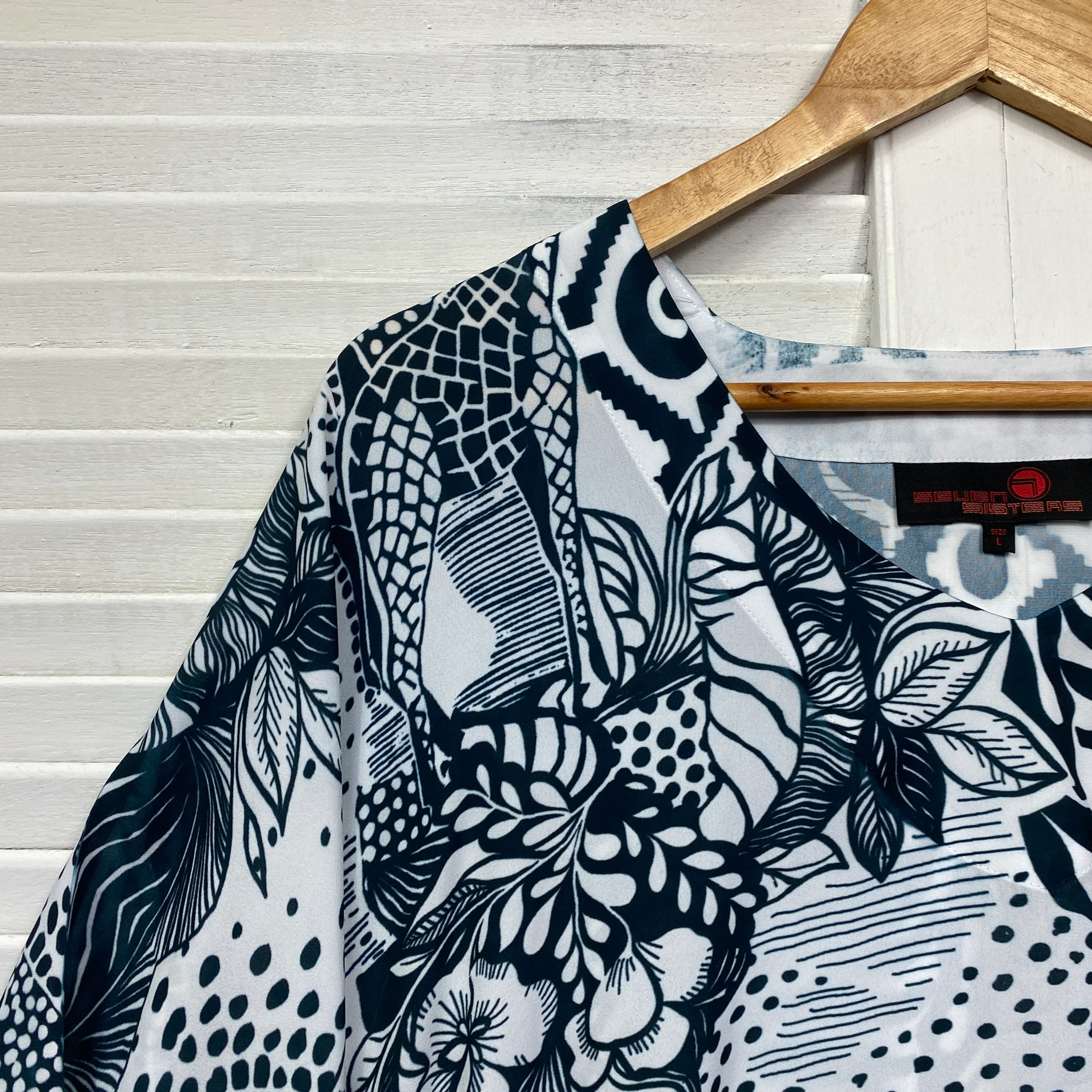 Seven Sisters Kaftan Top Size Large Multicoloured - Image 3