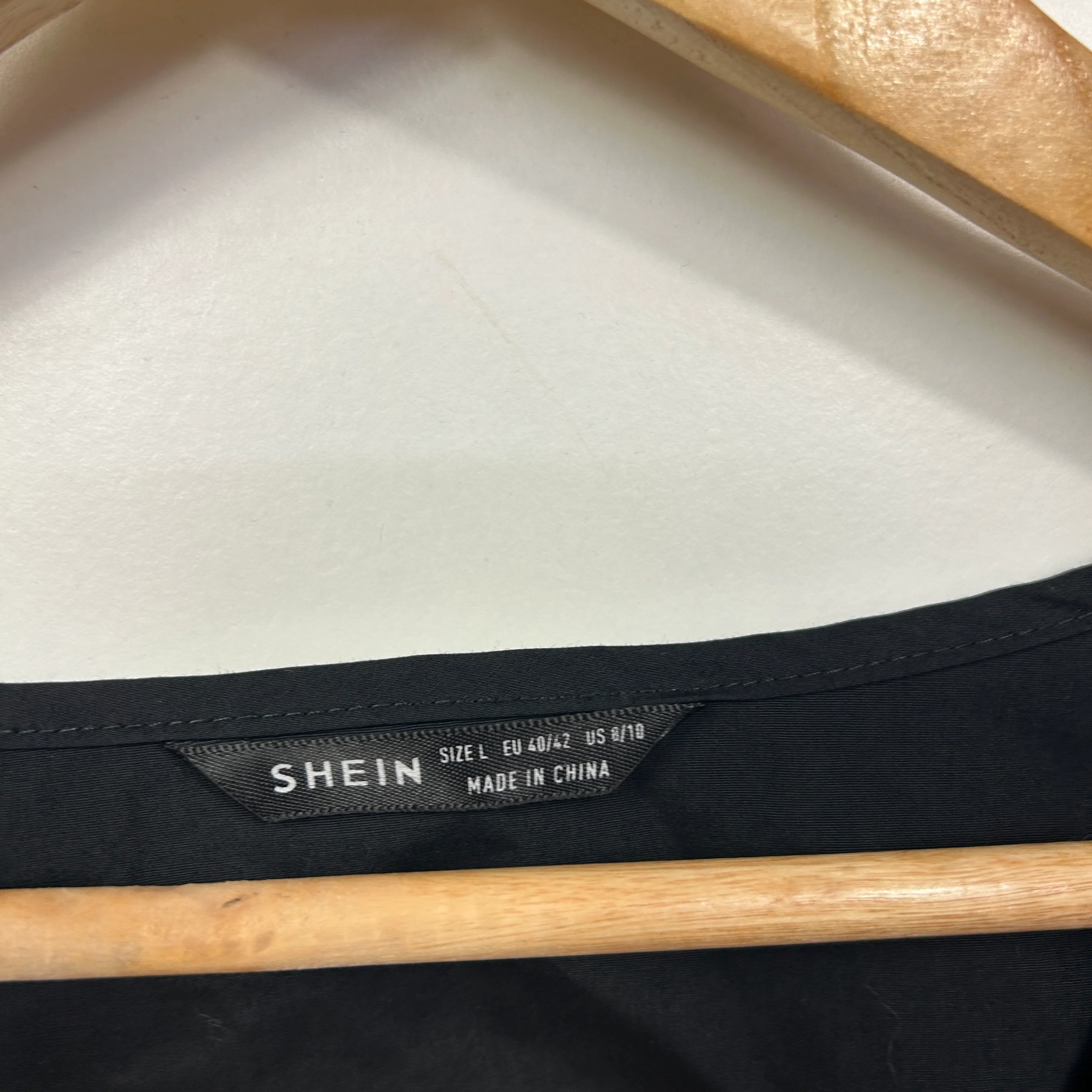 Shein Black Puff Sleeves Top - Size L - Image 2