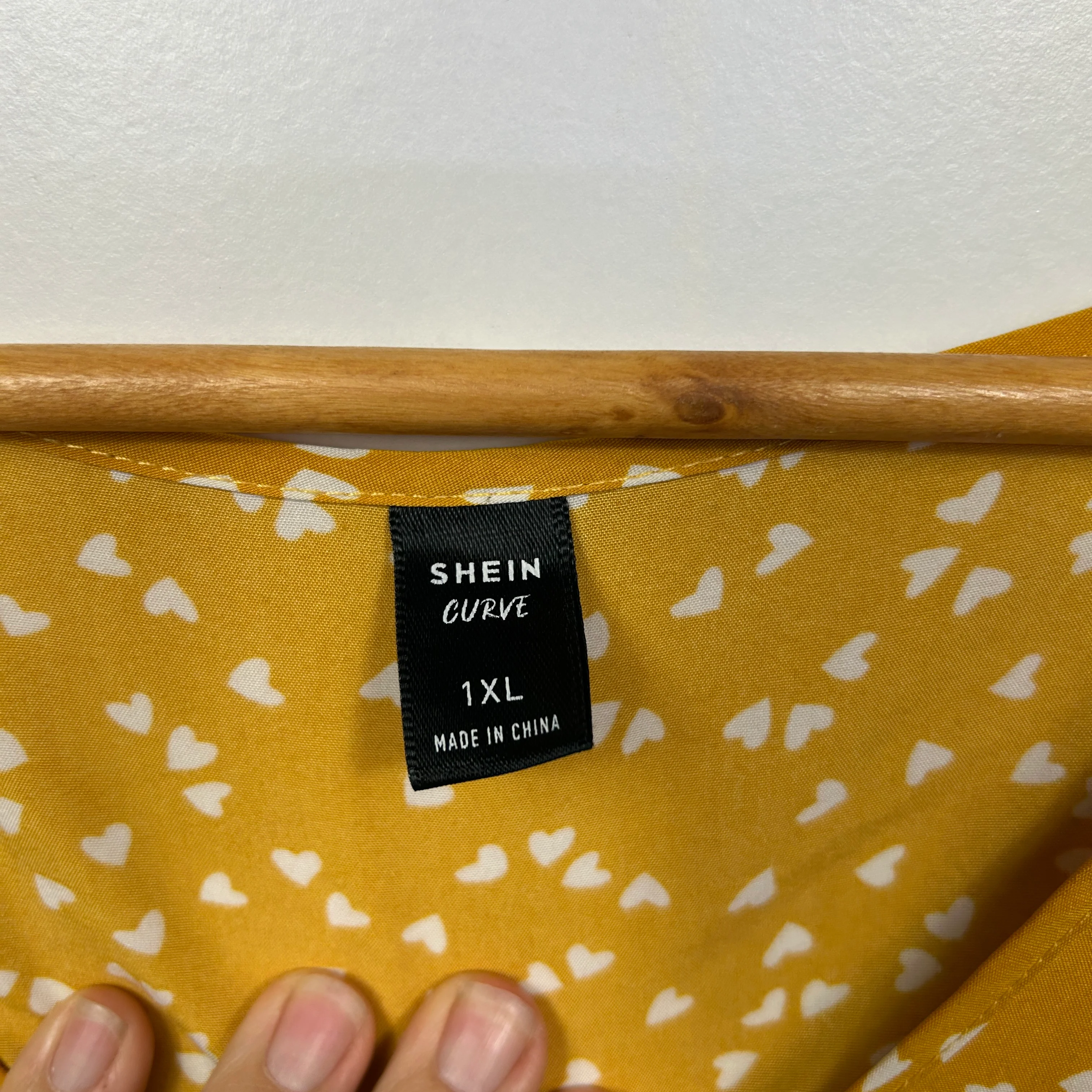 Shein Mustard Yellow Heart Print Dress - Size 1XL - Image 3