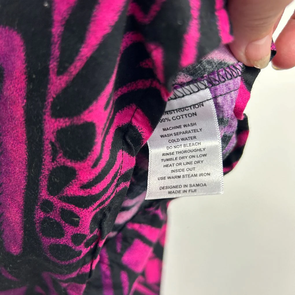 Sialei Pink Black Tribal Print Ruffle Top - Size 22 - Image 3