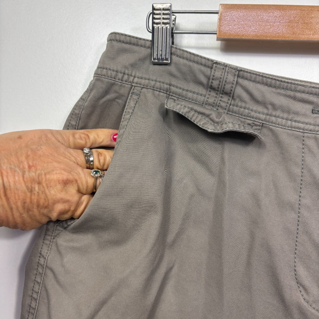 Sportscraft Khaki Bermuda Shorts - Size 14 - Image 4