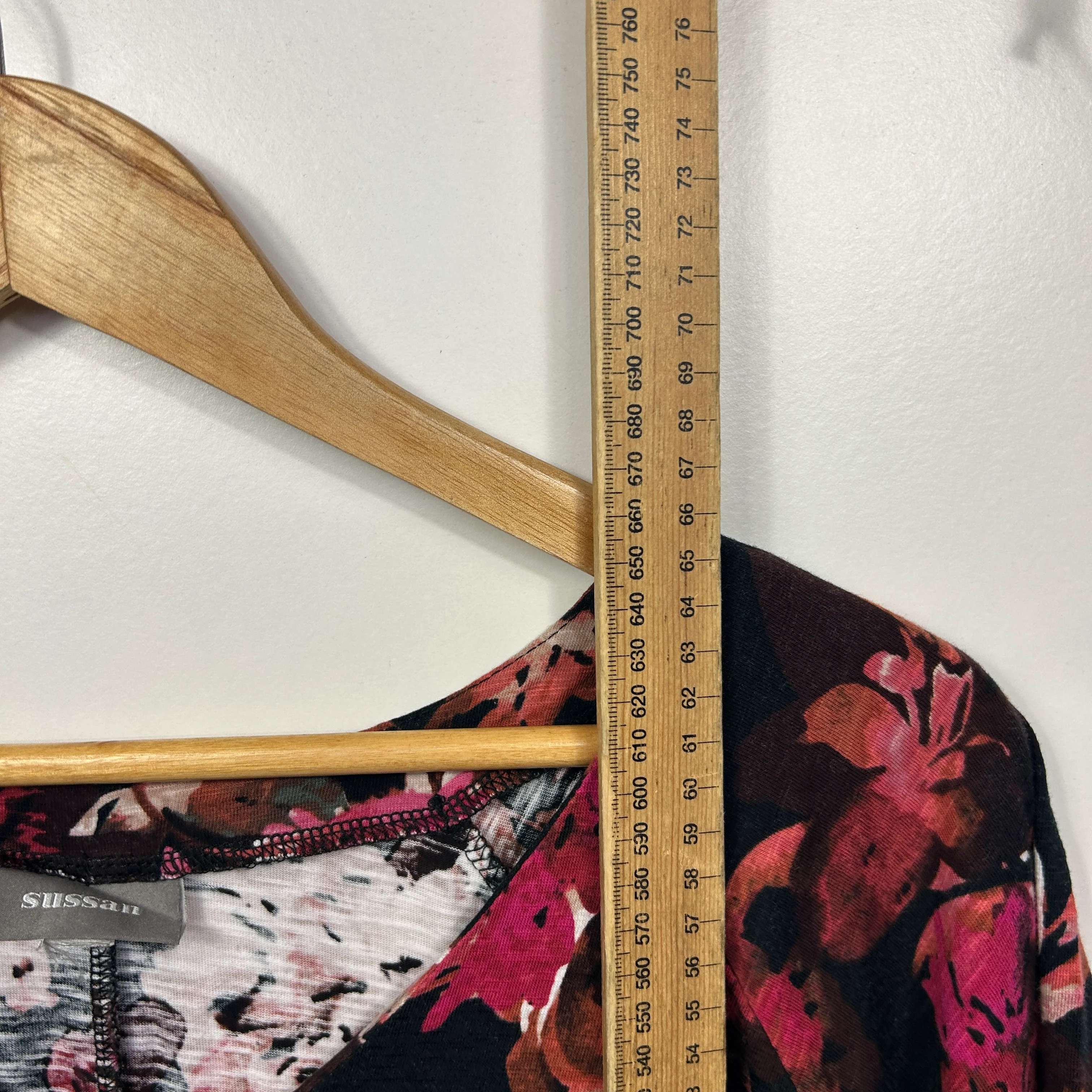 Sussan Black Floral Top - Size 2XL - Image 6