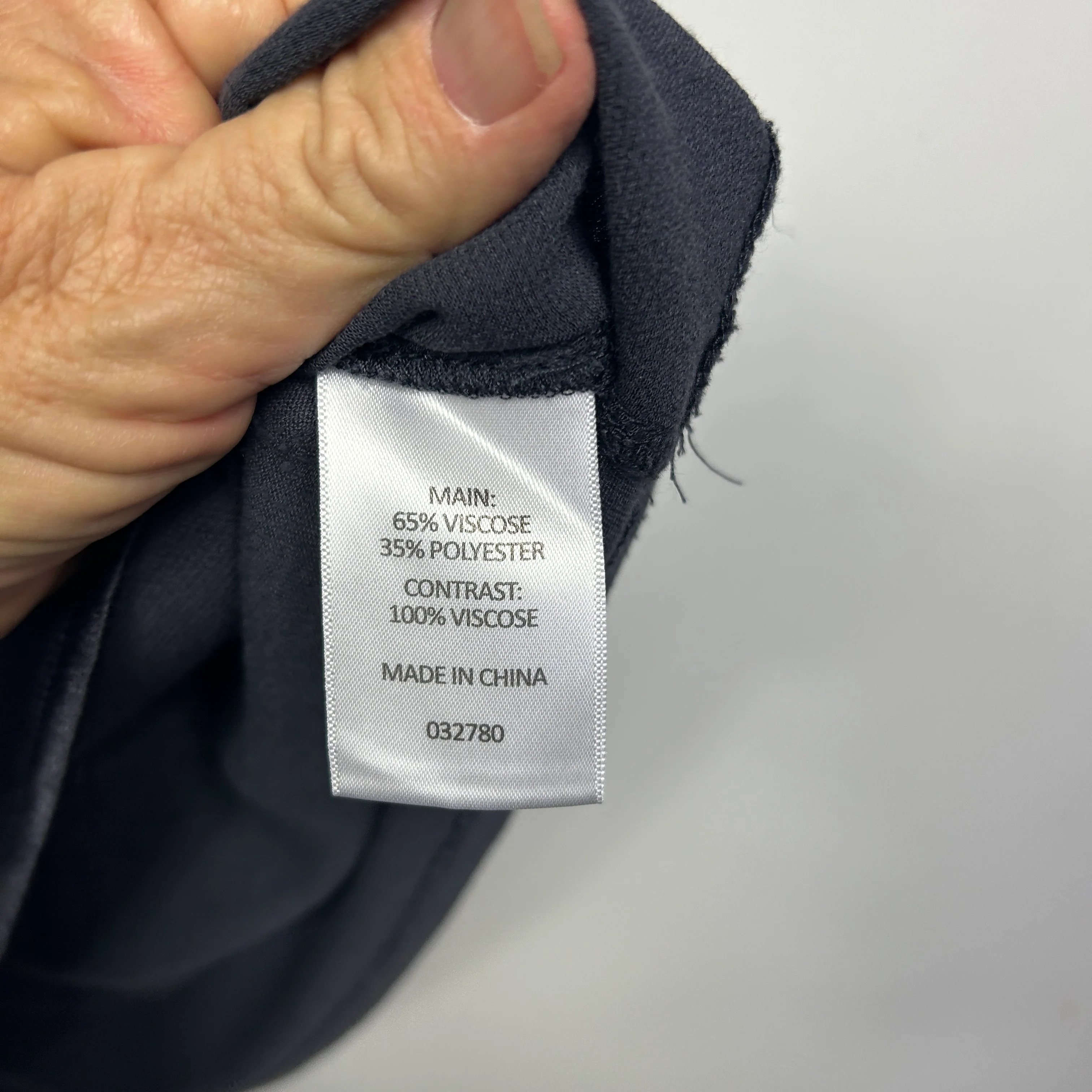 Sussan Navy Blue Top - Size XXL - Image 3