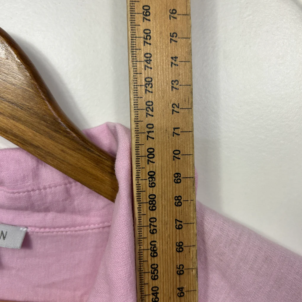 Suzanne Grae Linen Pink Short Sleeve Button-Up Shirt - Size 14 - Image 7