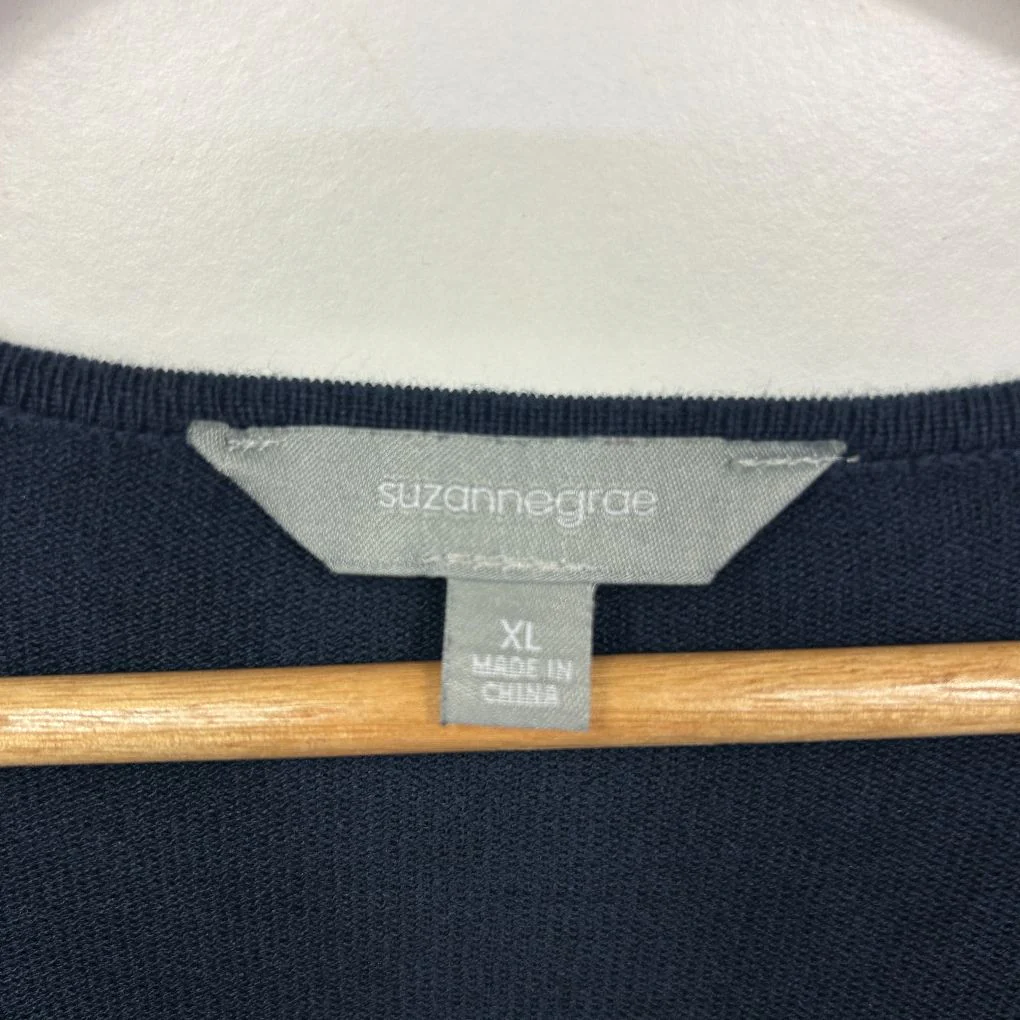Suzanne Grae Navy Polka Dot Knit Top - Size XL - Image 2