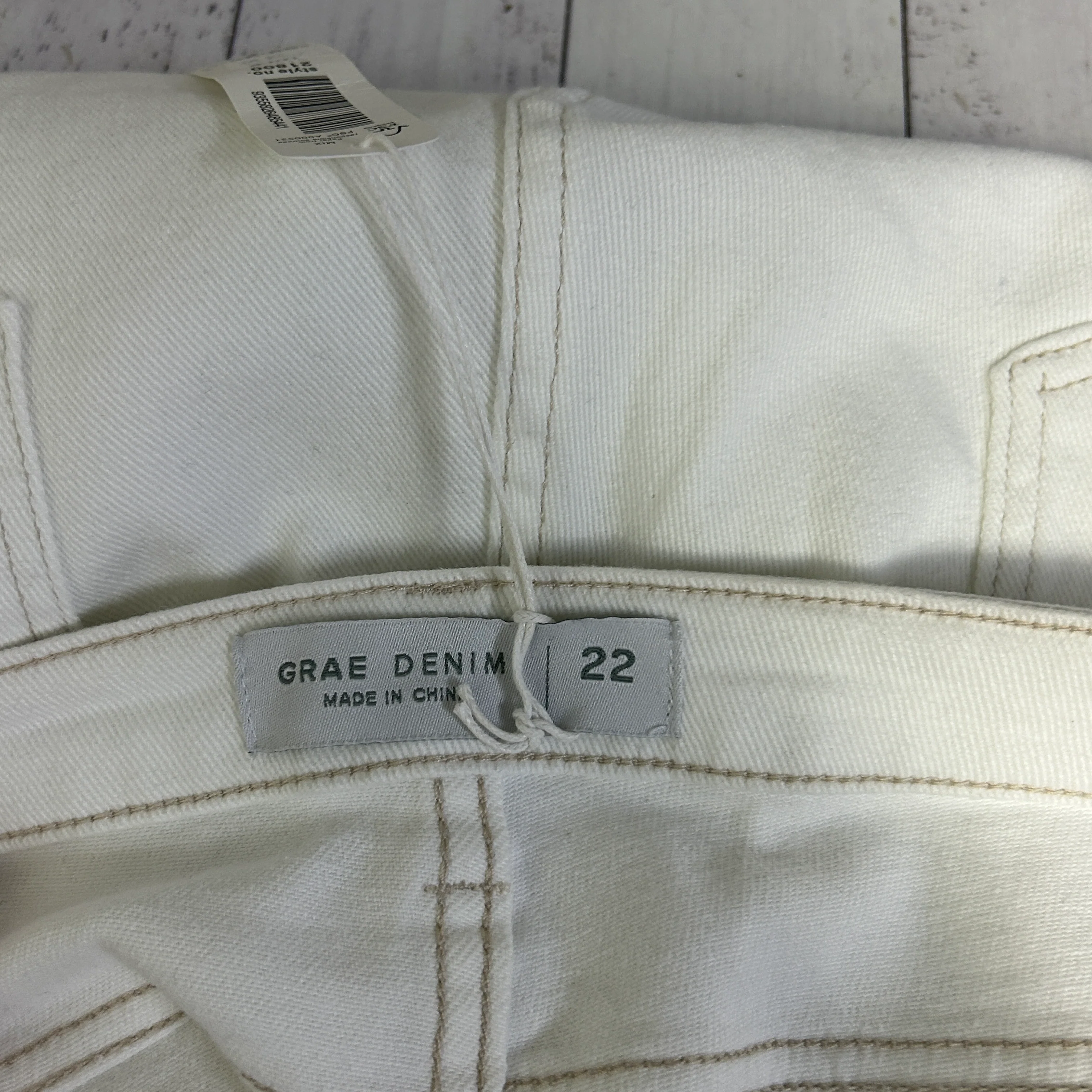 Suzanne Grae White Denim Ankle Length Jeans - Size 22 - Image 6