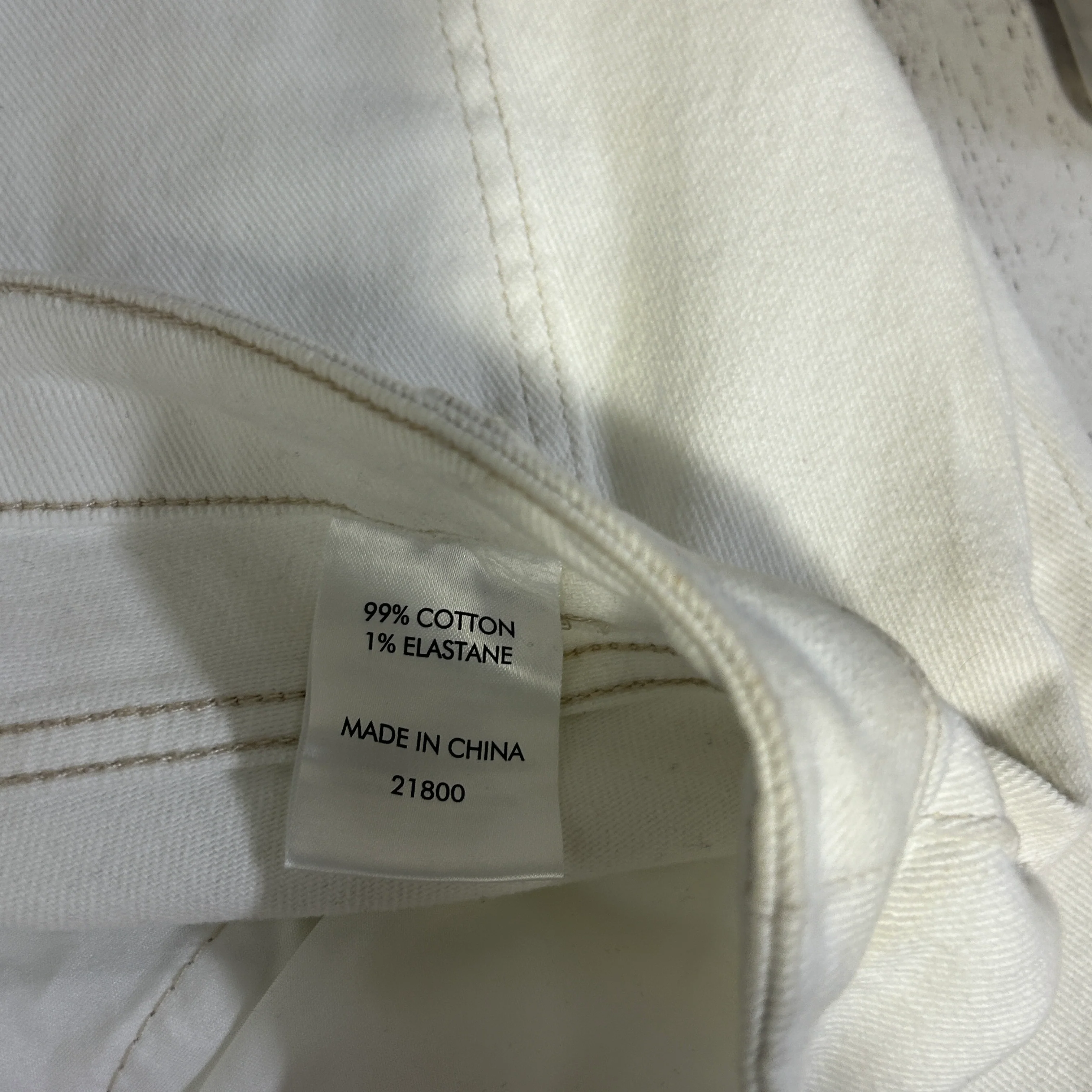 Suzanne Grae White Denim Ankle Length Jeans - Size 22 - Image 7
