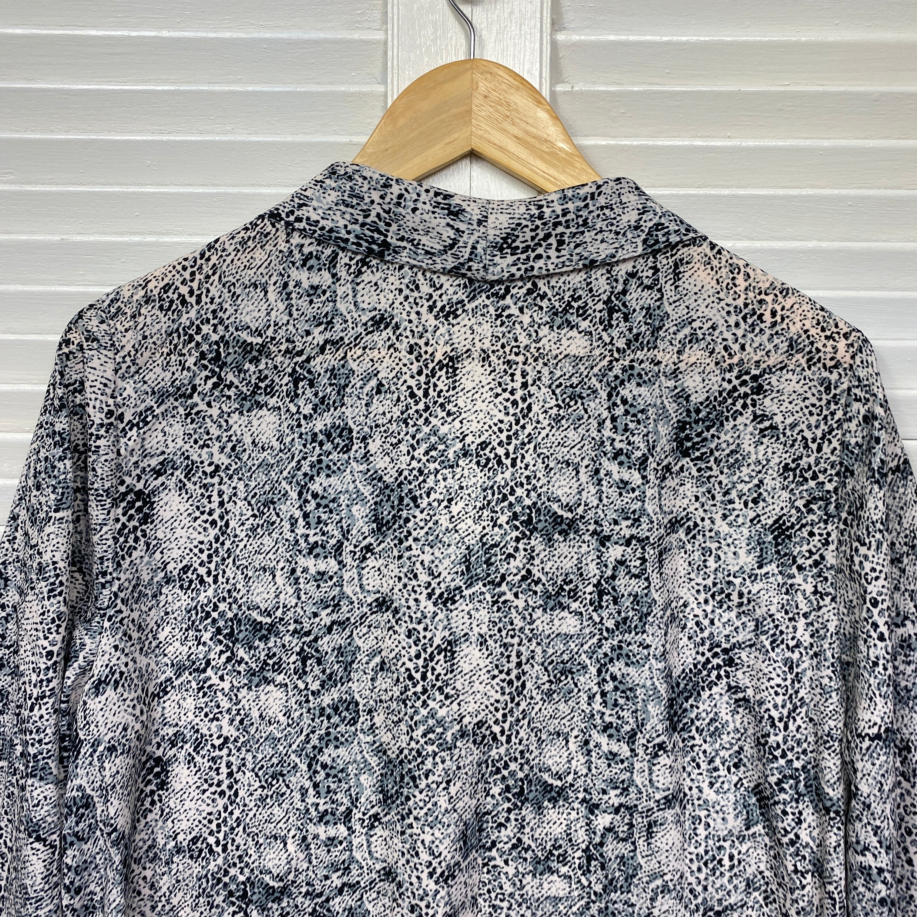 Table Eight Top Size 16 Long Sleeve Long Sleeve - Image 6