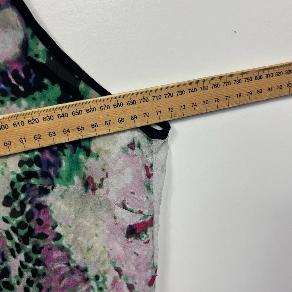 Taking Shape Multicoloured Sleeveless Top - Size 24 - Image 6