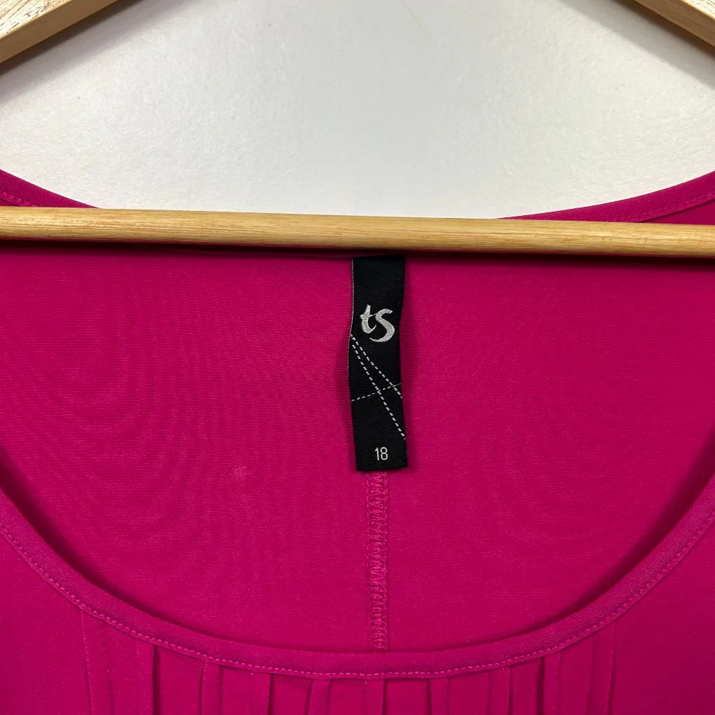 Taking Shape Pink Top - Size 18 - Image 2
