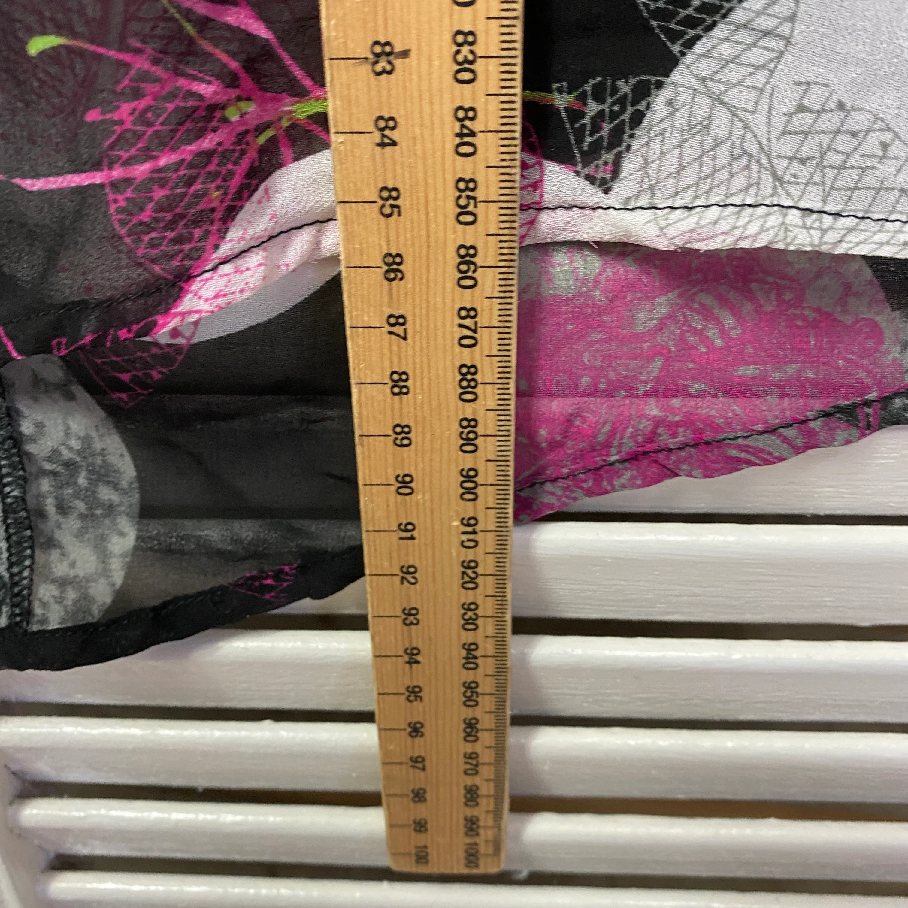 Taking Shape Top Size 14 XS Plus Sleeveless Multicoloured Sheer - Image 8