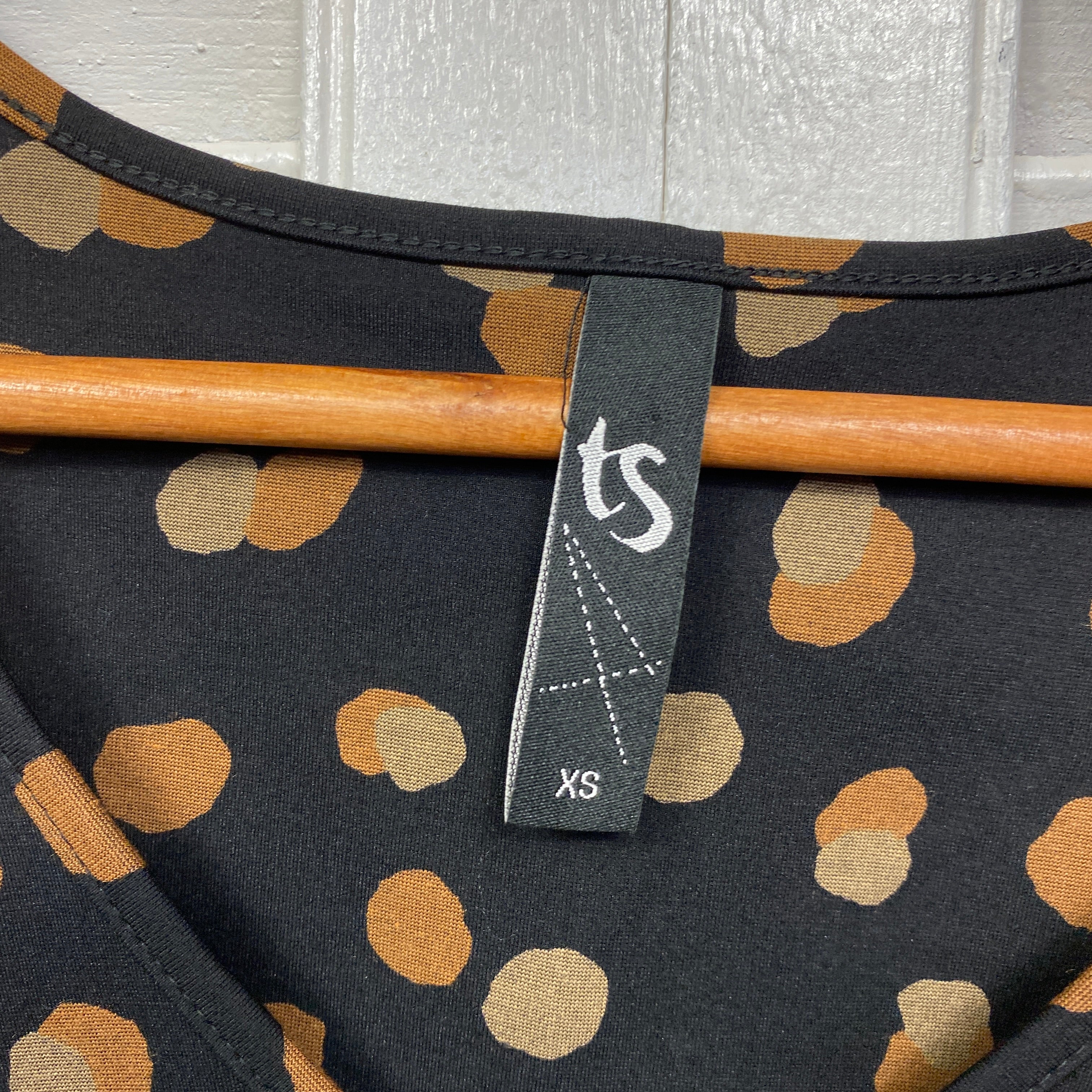 Taking Shape Top Size 14 XS Long Sleeve Black - Image 3