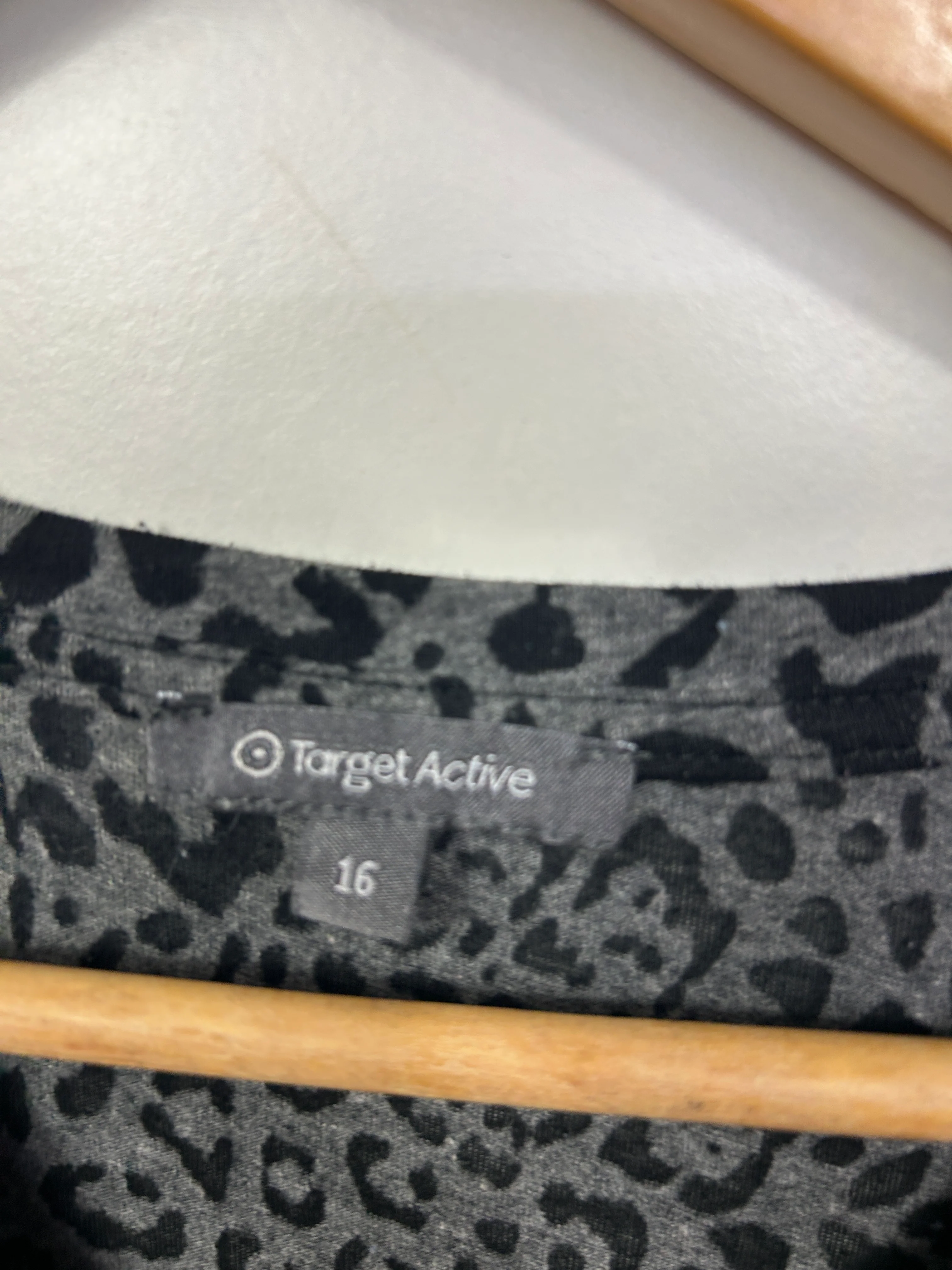Target Active Grey and Black Leopard Print Top - Size 16 - Image 2