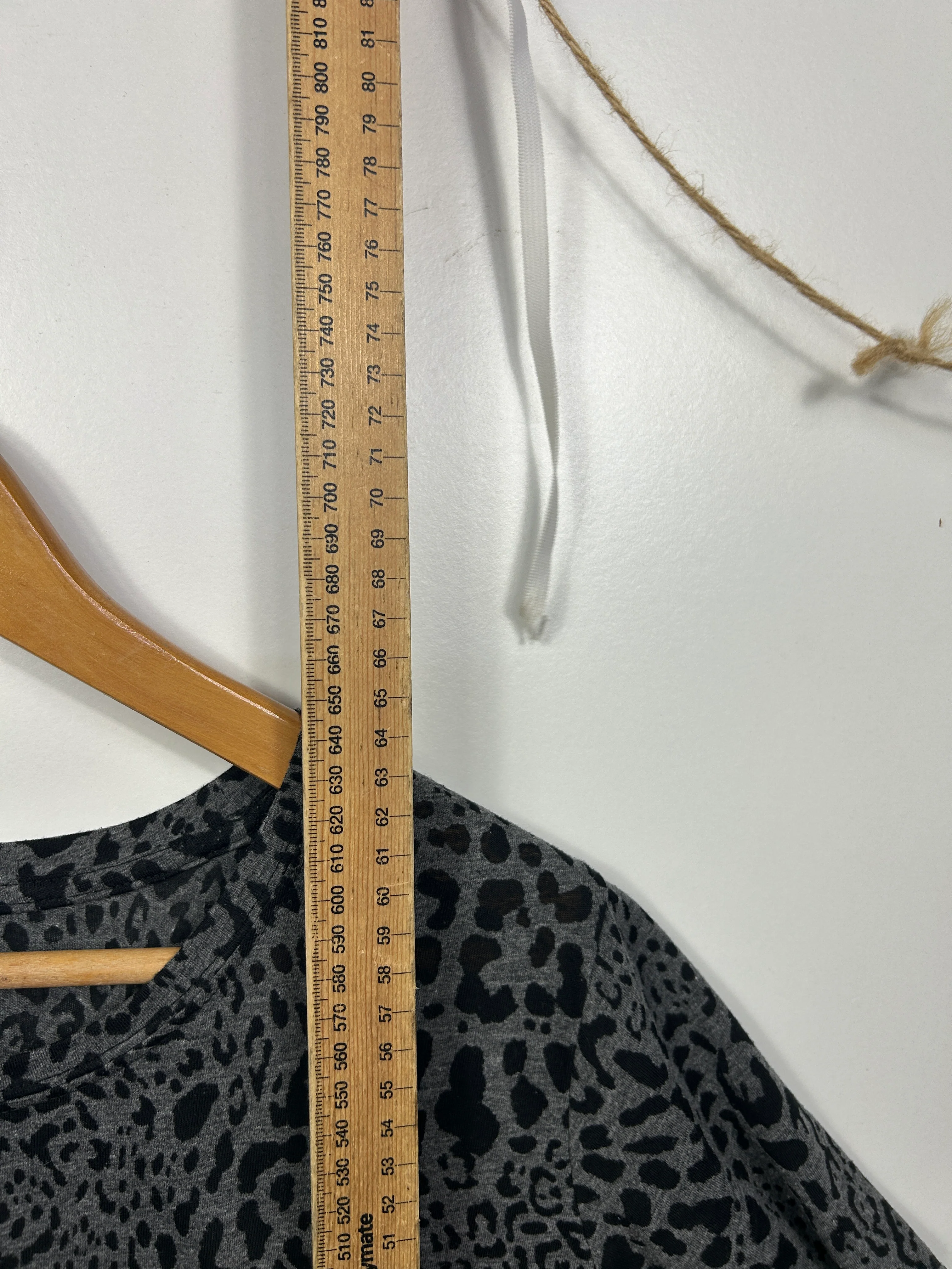 Target Active Grey and Black Leopard Print Top - Size 16 - Image 5