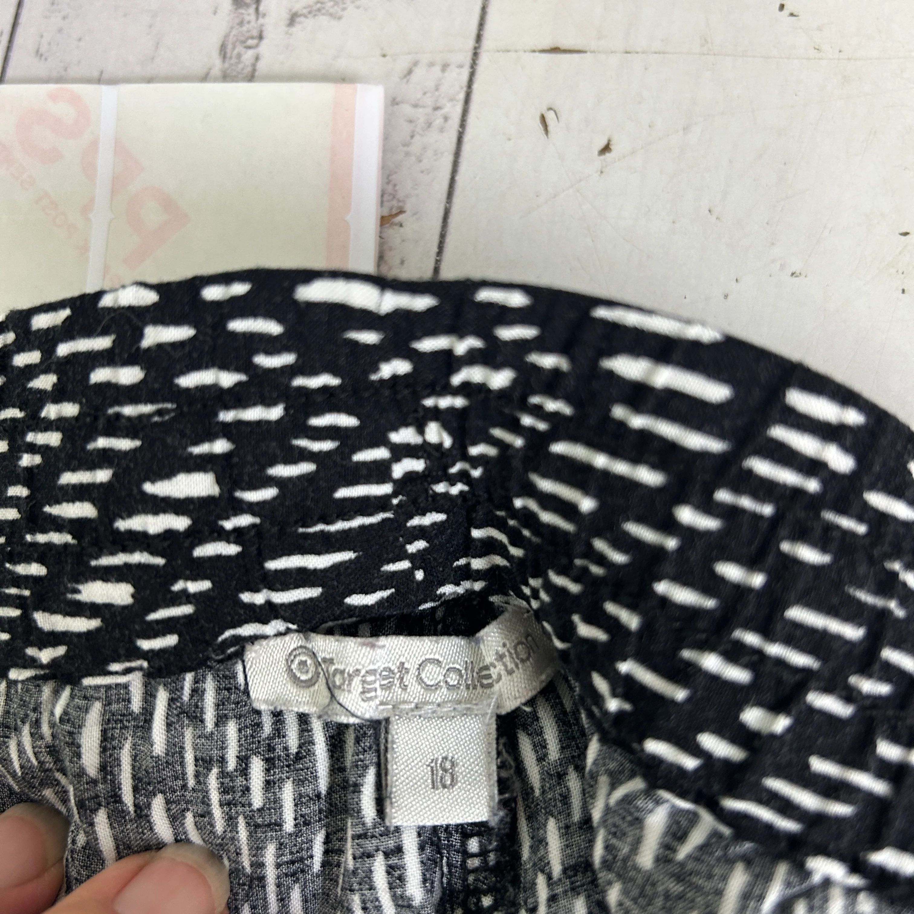 Target Black and White Geometric Print Pants - Size 18 - Image 2