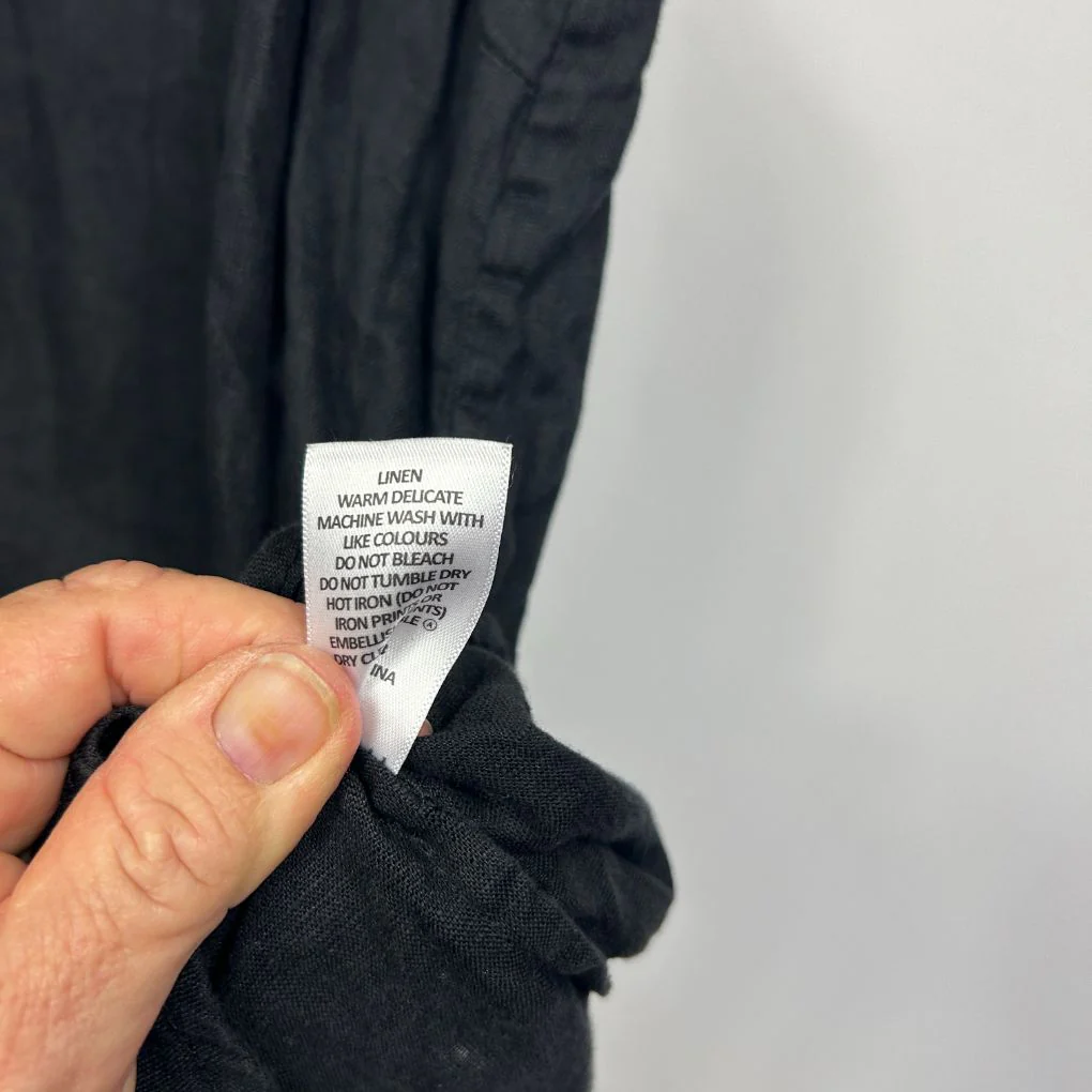 Target Black Linen Sleeveless Top - Size 20 - Image 4