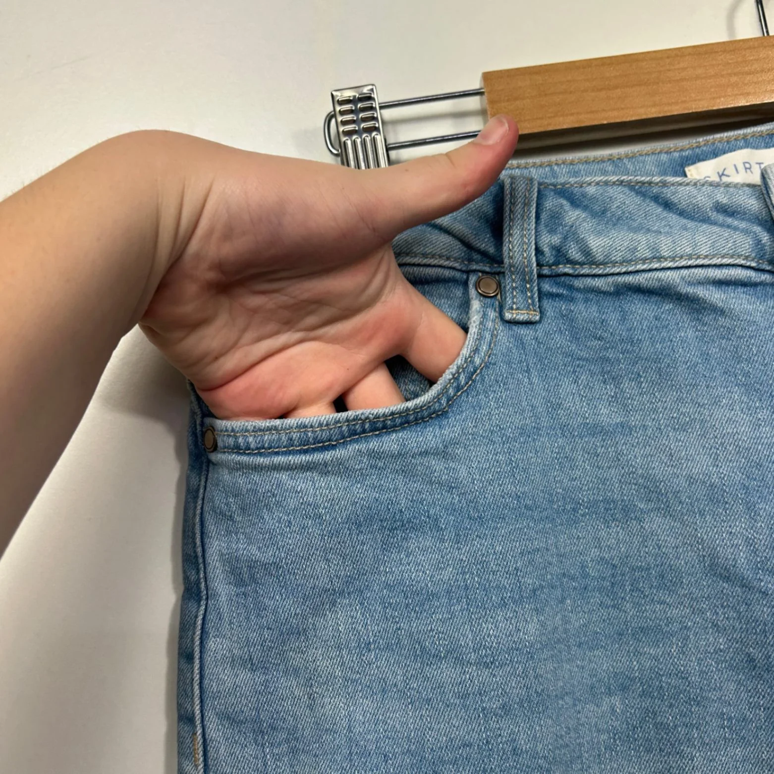 Target Blue Pockets Denim Skirt Size 14 - Image 4