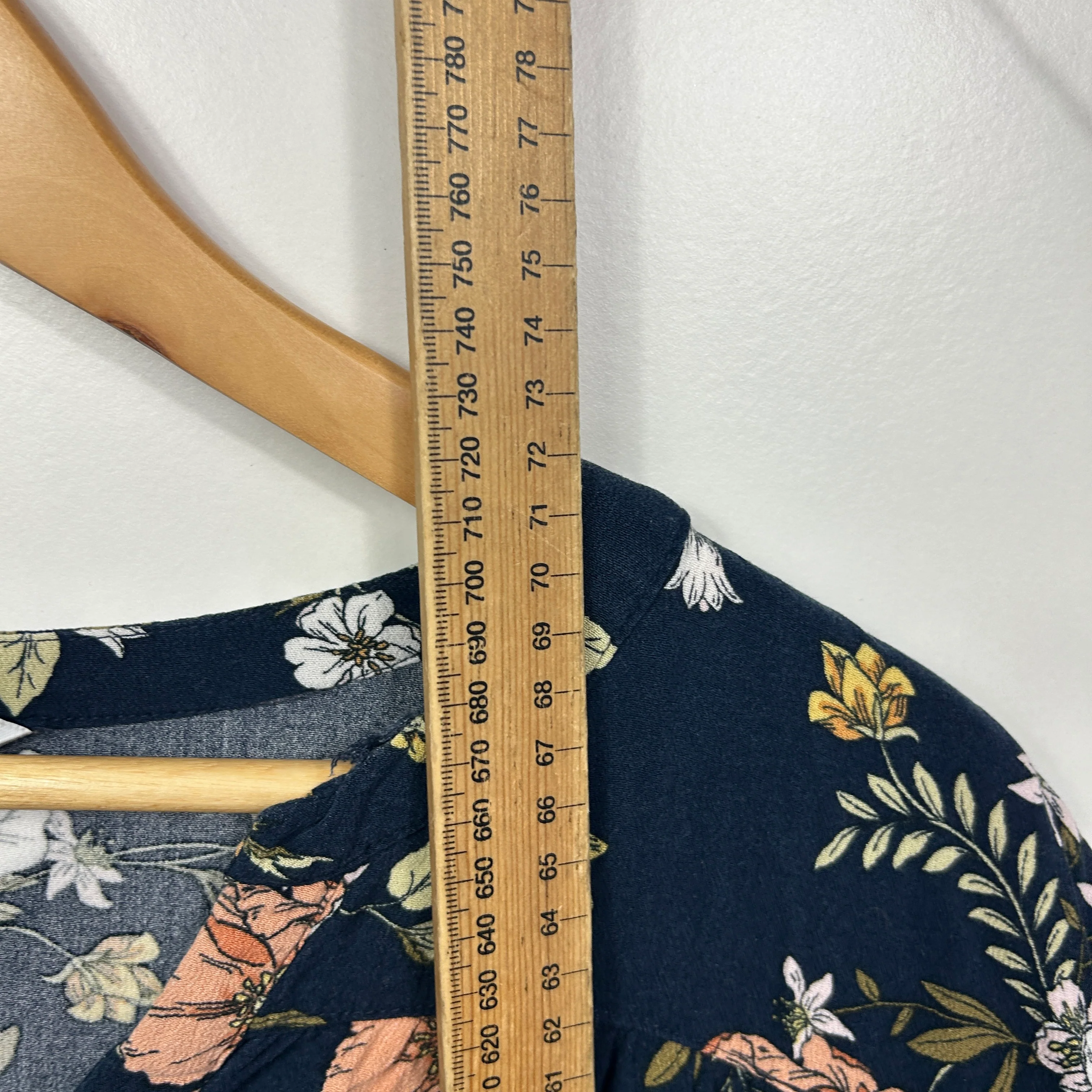Target Navy Blue Multicoloured Floral Print Top - Size 18 - Image 6