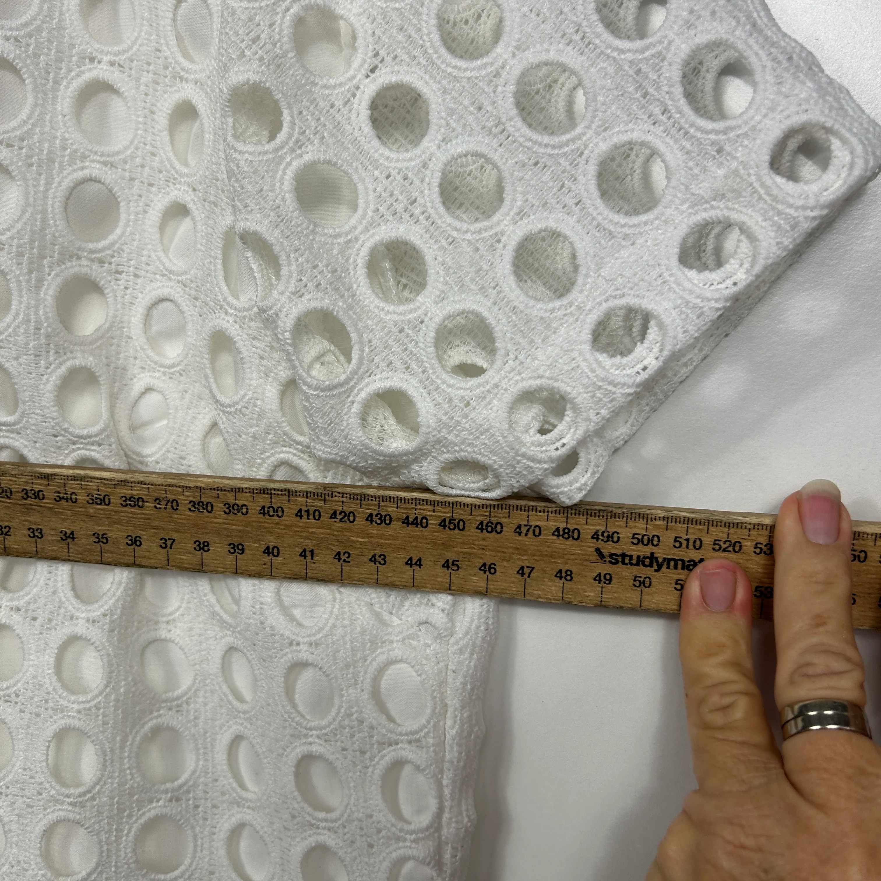 Target White Eyelet Lace Top - Size 14 - Image 5