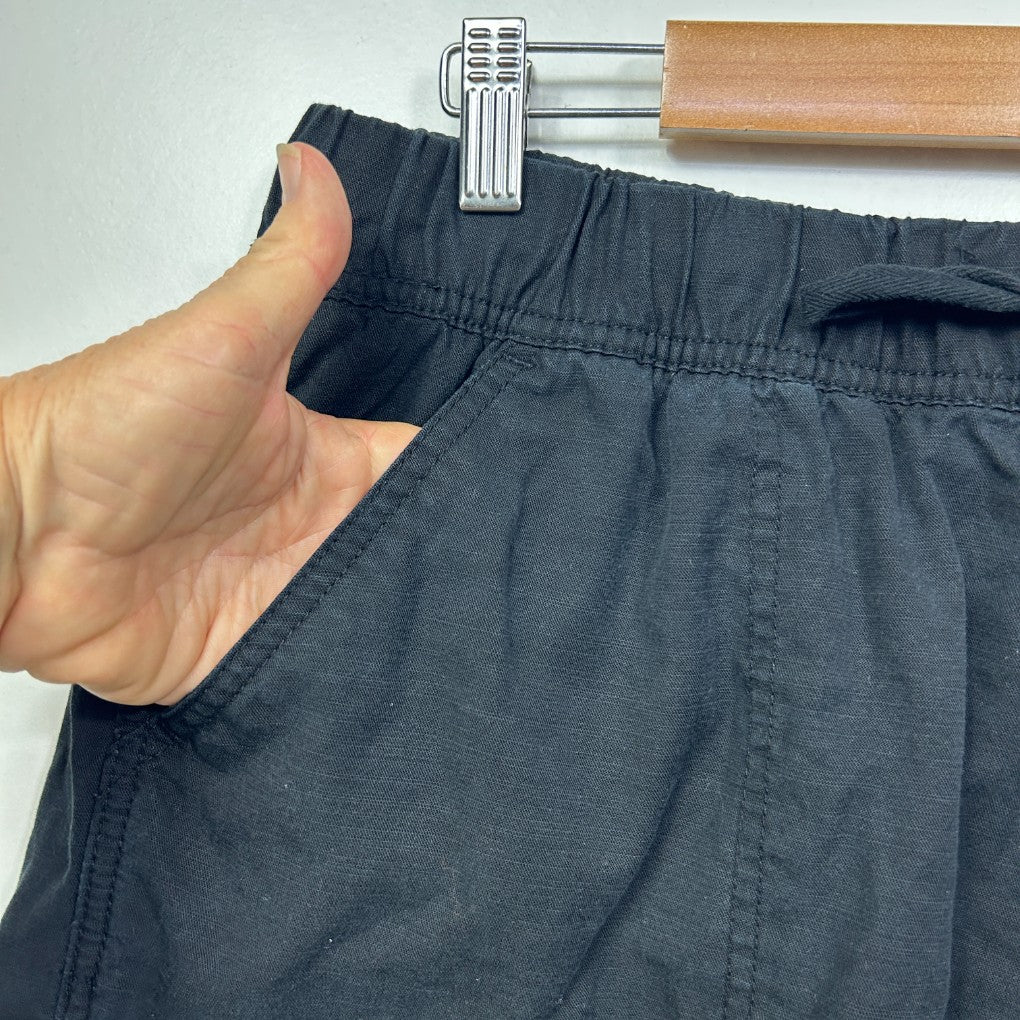 Target Woman Black Shorts - Size 16 - Image 4