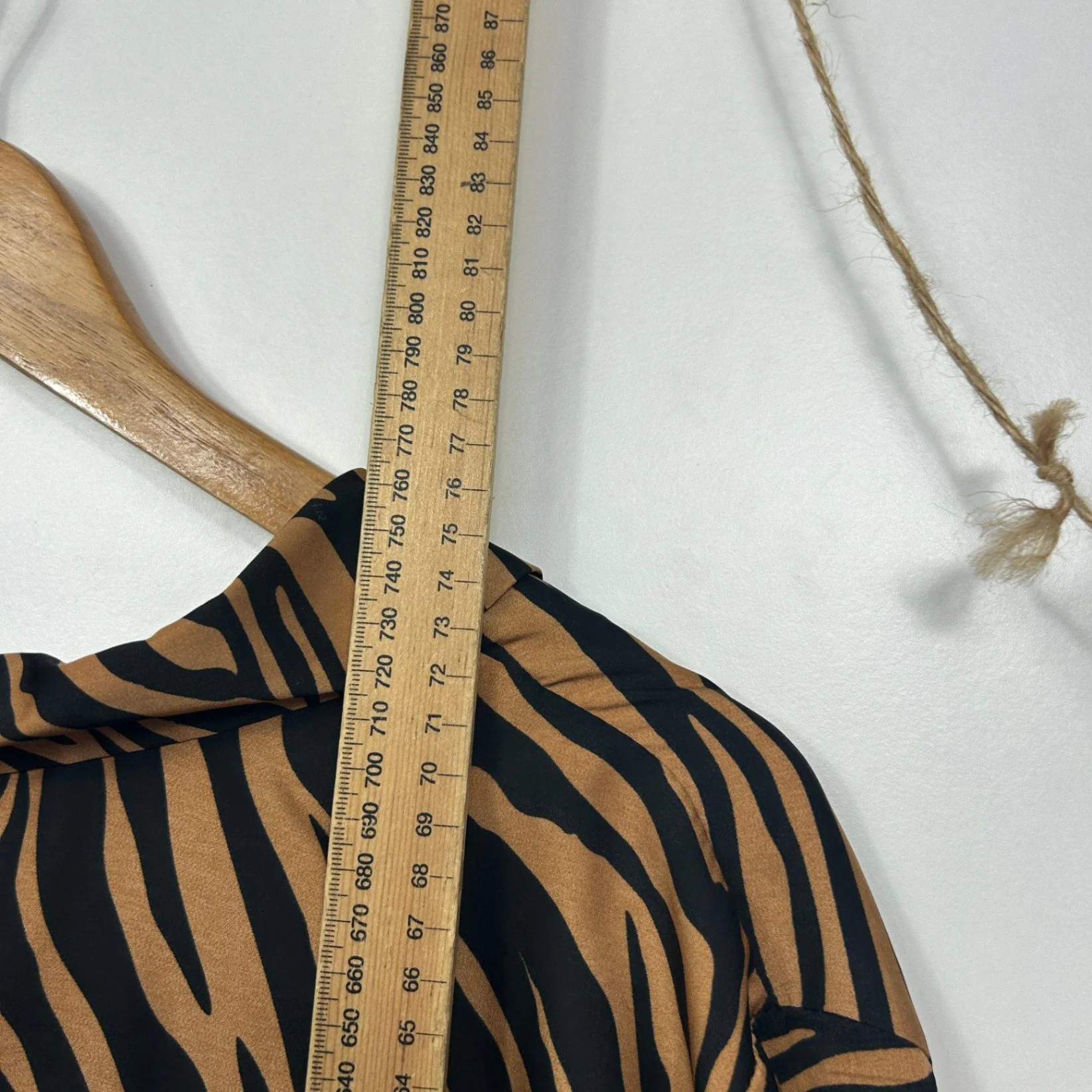 Target Women's Brown Black Long Sleeve V Neck Relaxed Fit Top Blouse Size 18 - Image 7