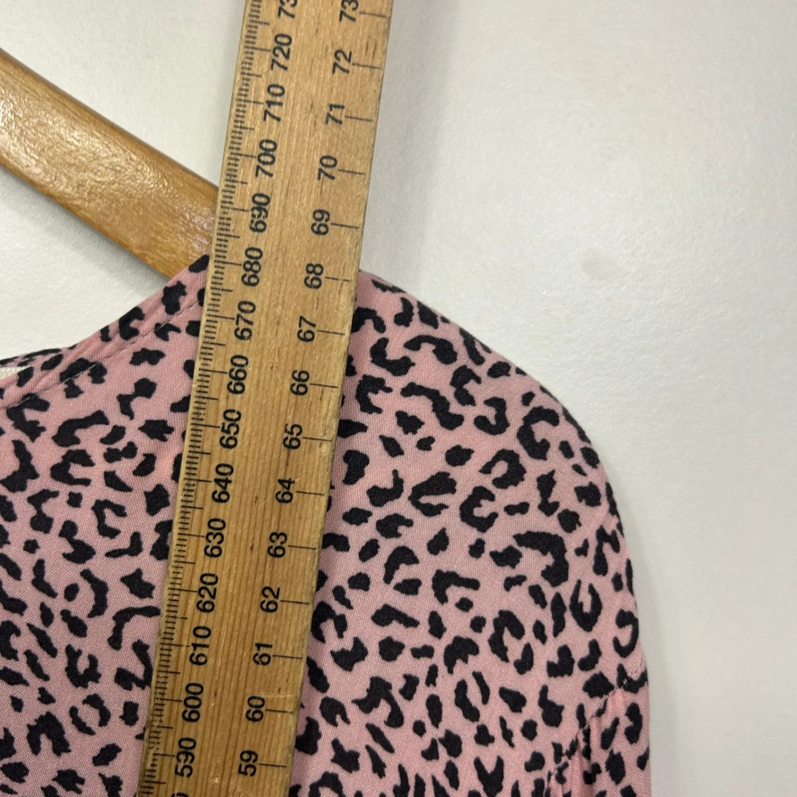 Threadz Womens Pink Viscose Long Sleeve Tiered Ruffle Blouse Top Size 14 Large Animal Print - Image 8