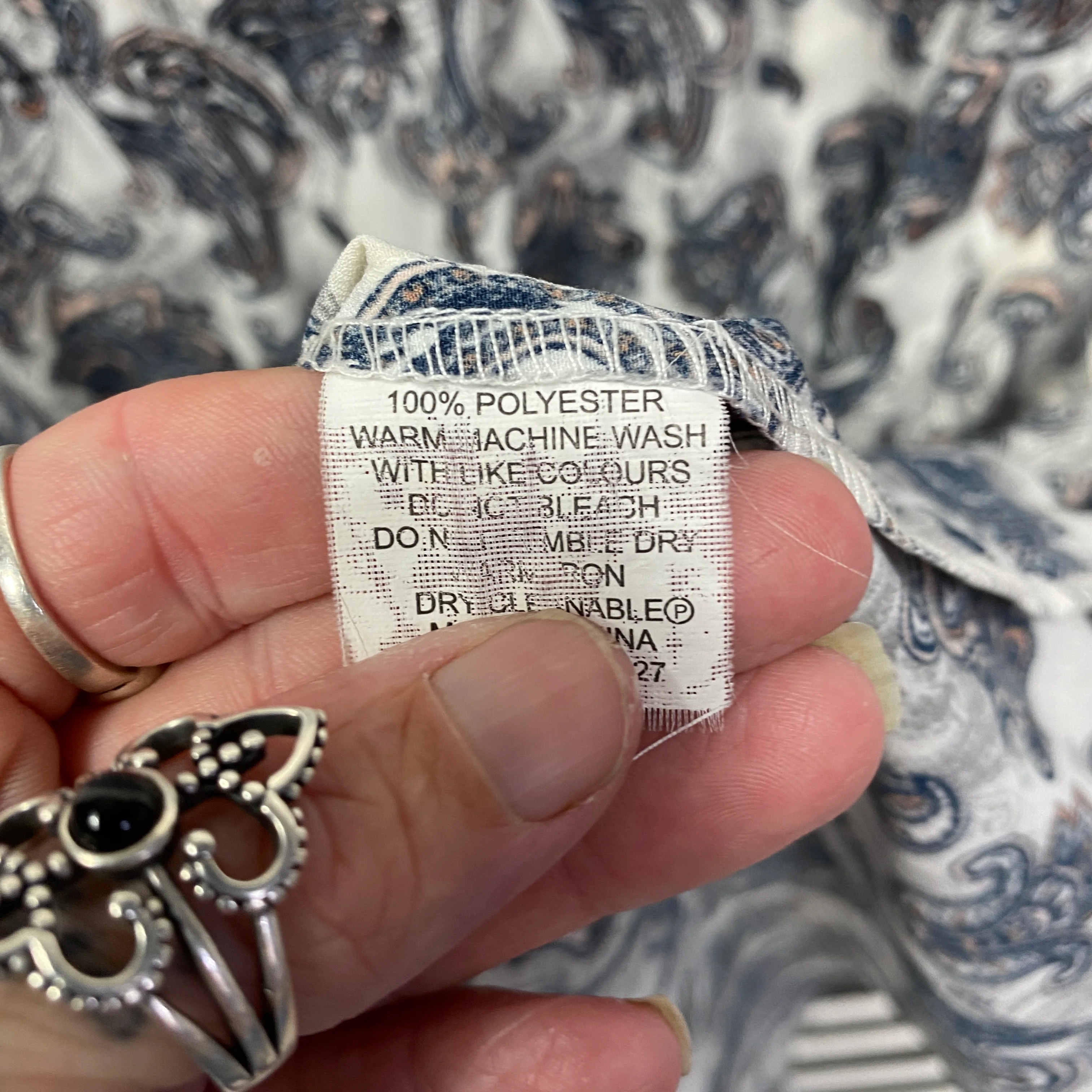 Tokito Dress Size 16 Sleeveless White Paisley - Image 5