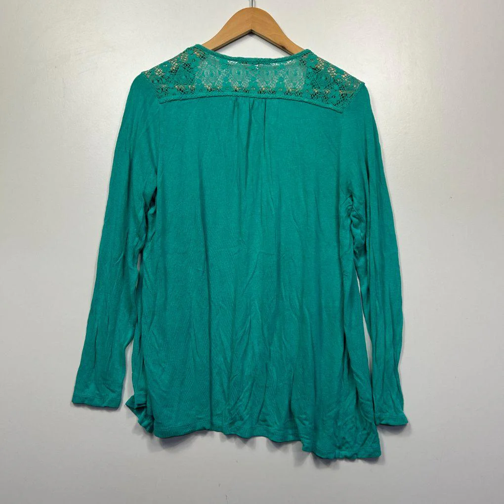 Savannah Open Front Lace Trim Top - Size L - Image 5