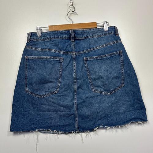 Target Blue Denim Raw Hem Mini Skirt - Size 16 - Image 3