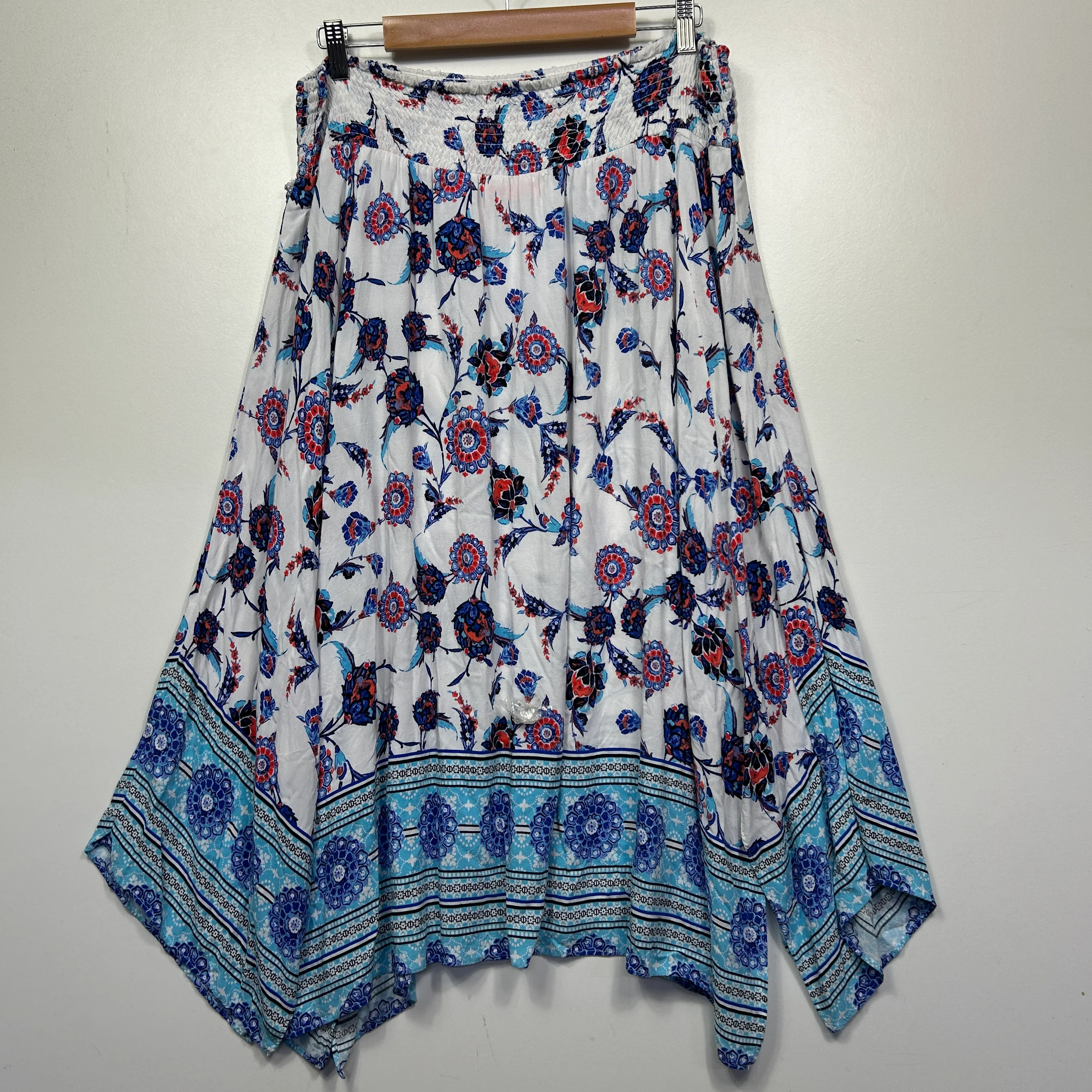 Millers Patterned Skirt - Size 20 (Fault) - Image 2