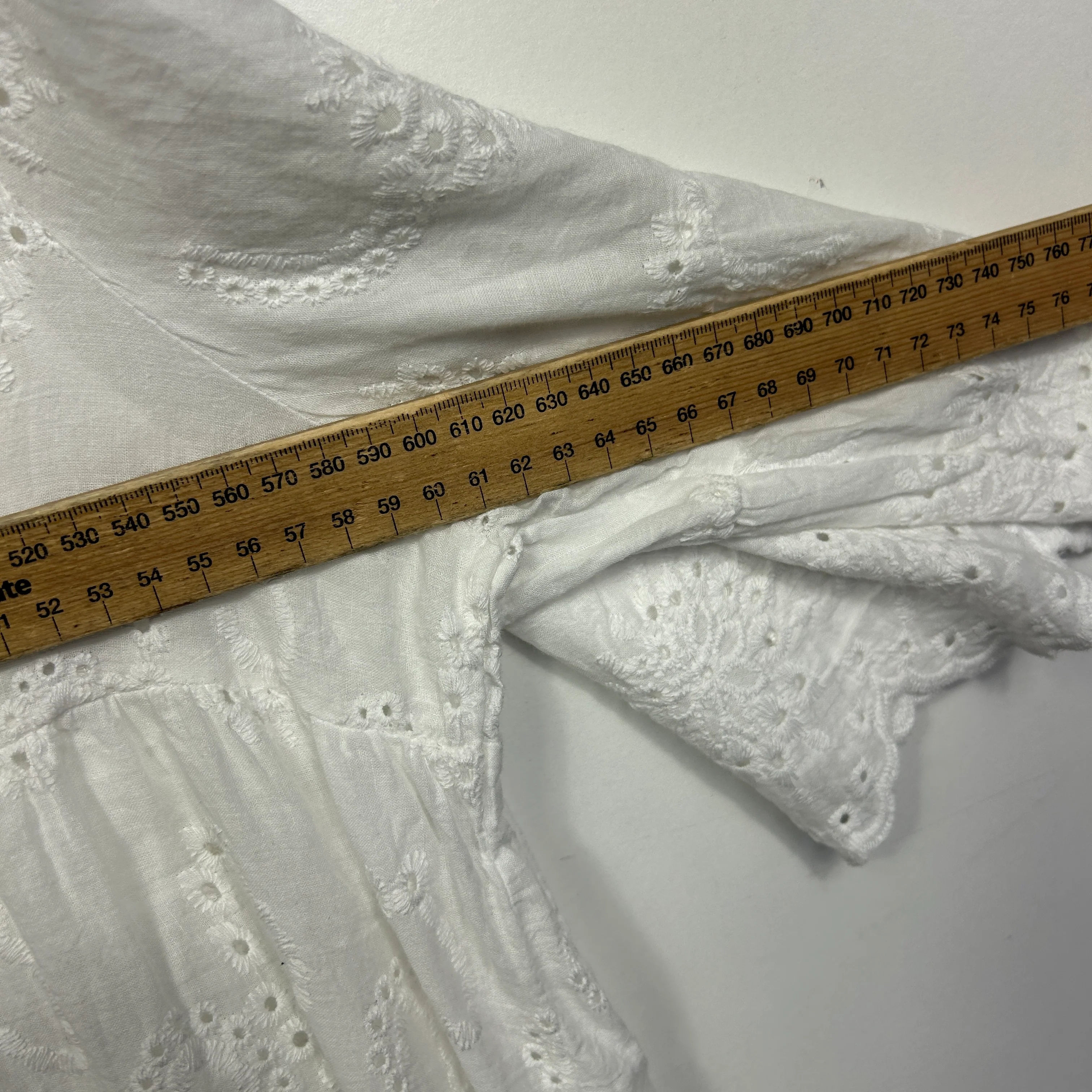 White Broderie Anglaise Top - Size 5XL - Image 5