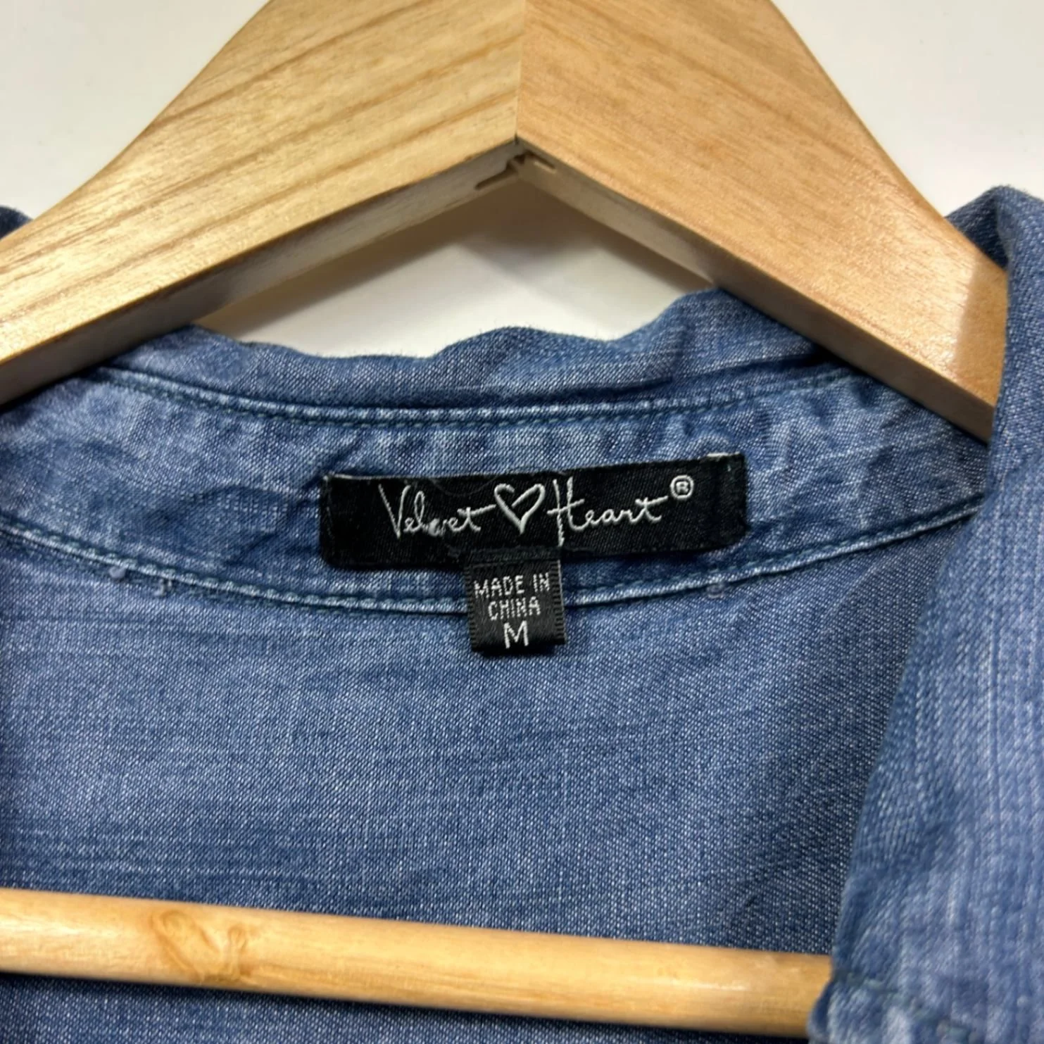 Velvet Heart Blue Denim Chambray Sleeveless Utility Jumpsuit Romper Size M - Image 3