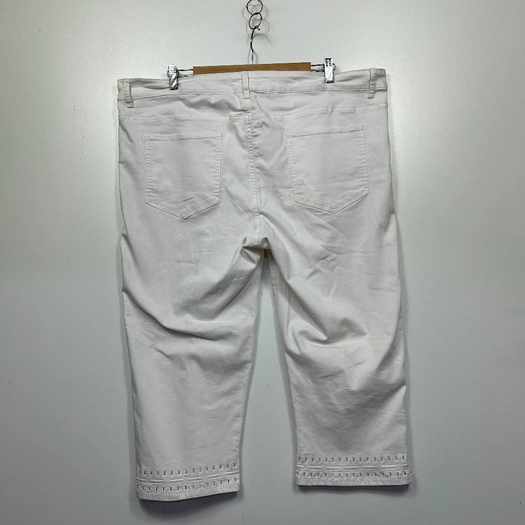 Virtuelle White Crop Denim Jeans - Size 22 - Image 4