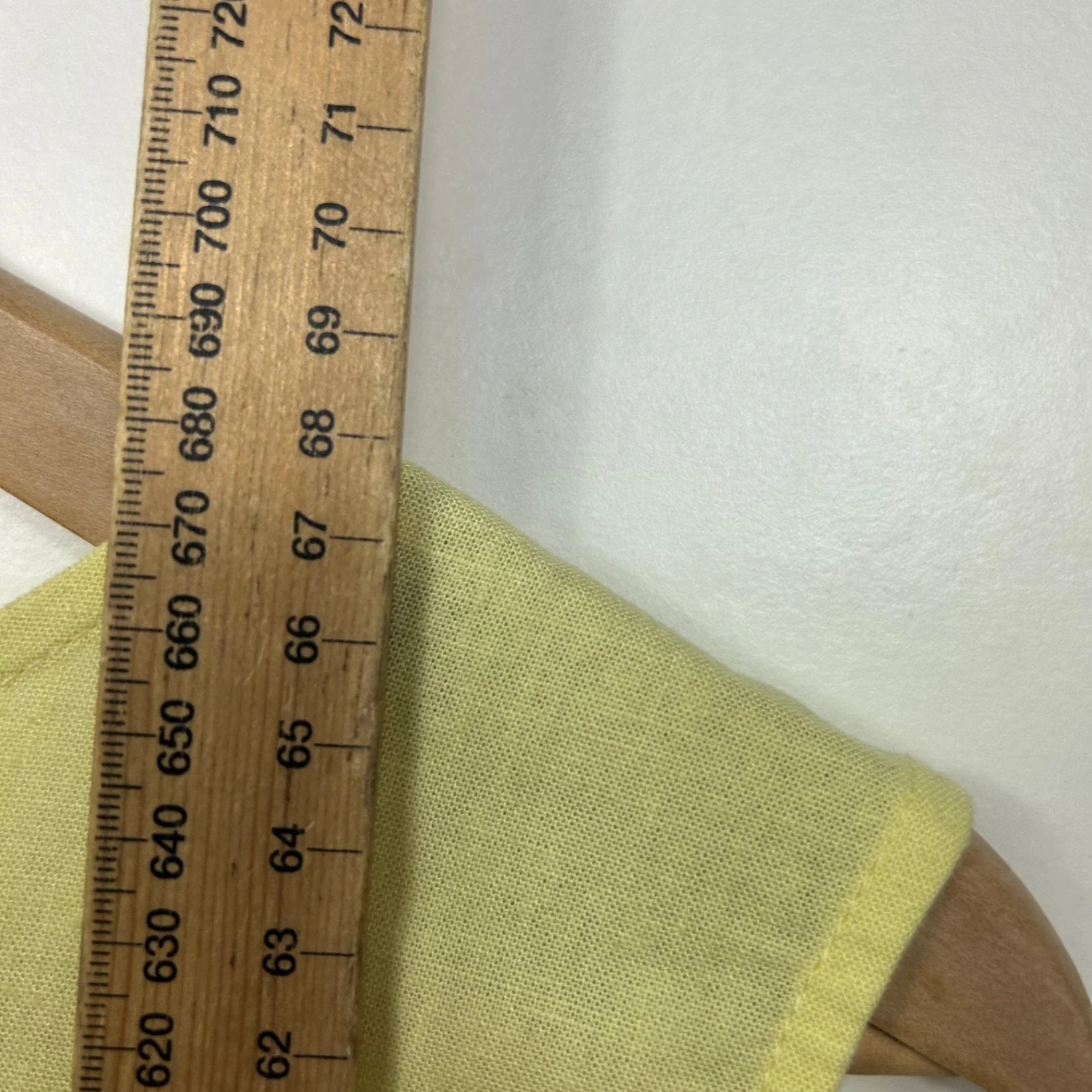 W. Lane Sleeveless Yellow Linen Top Size 16 - Image 5