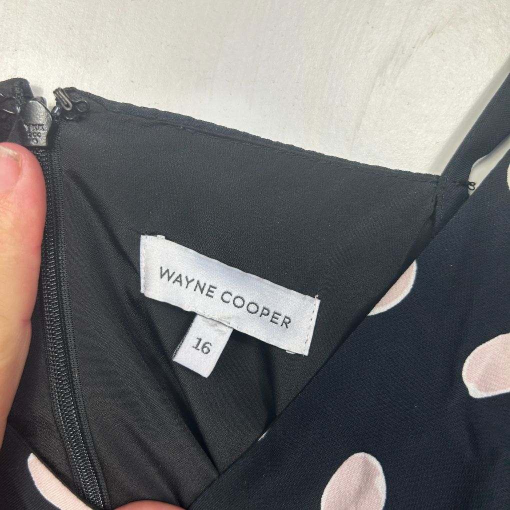 Wayne Cooper Black Polka Dot Dress - Size 16 - Image 5