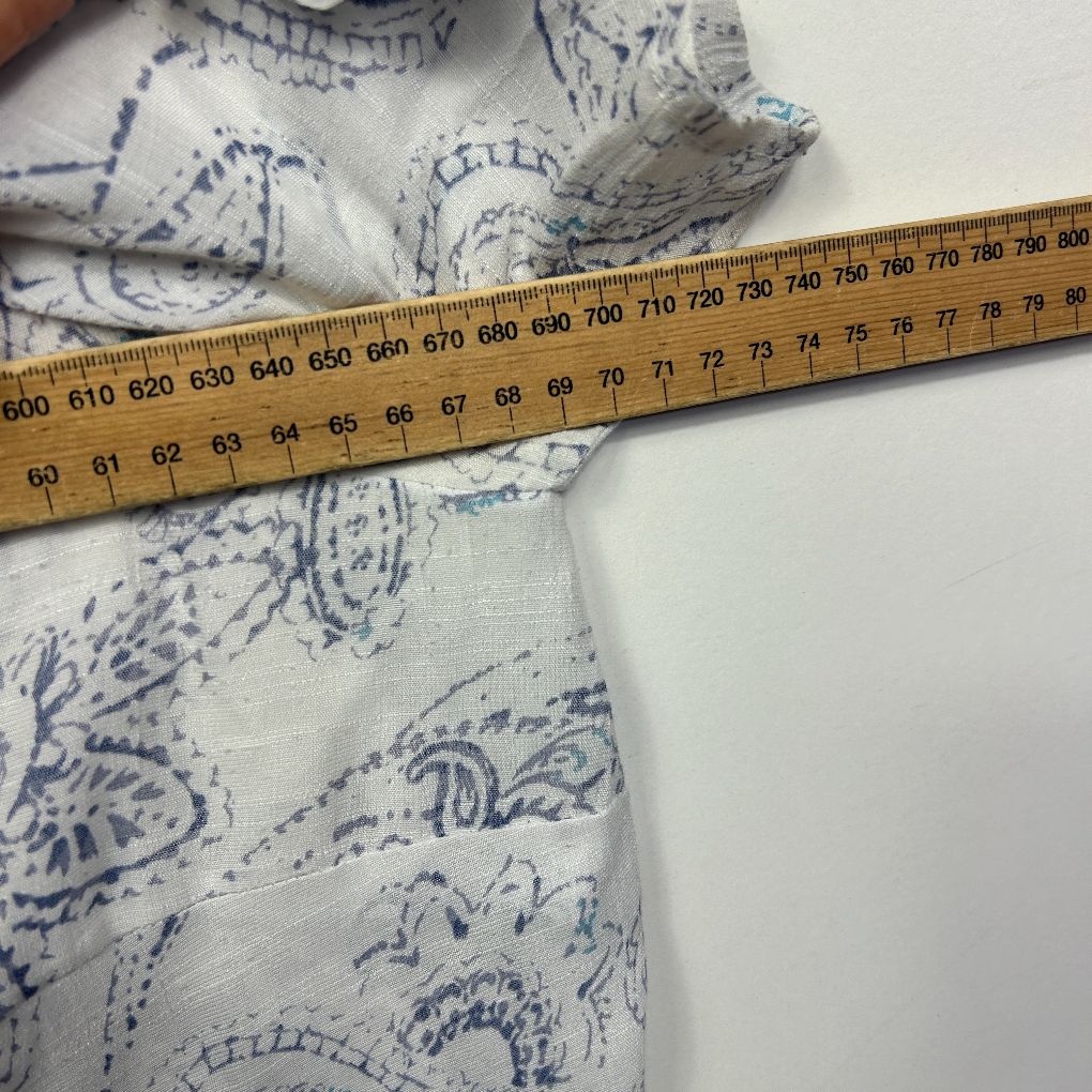 White Paisley Top - Size 18/20 - Image 3